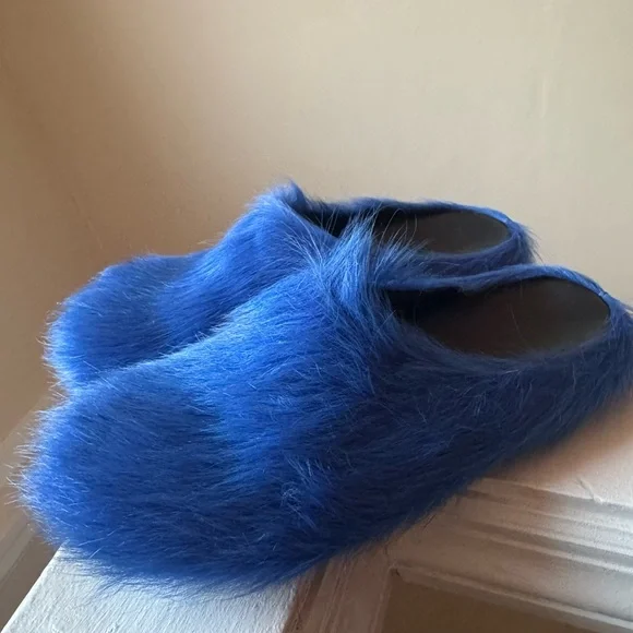 Marni Blue Furry Women's slides - Picture 2 of 5